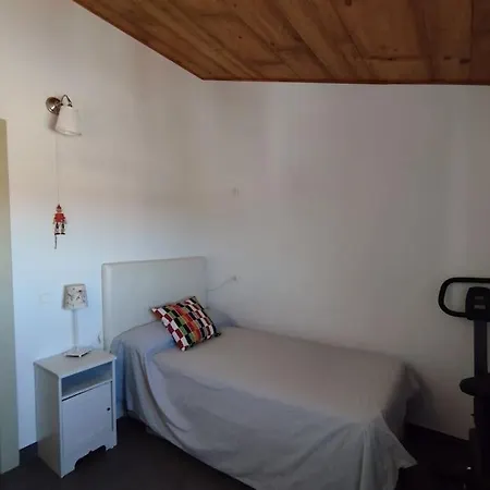 Apartamento Torre De Genave